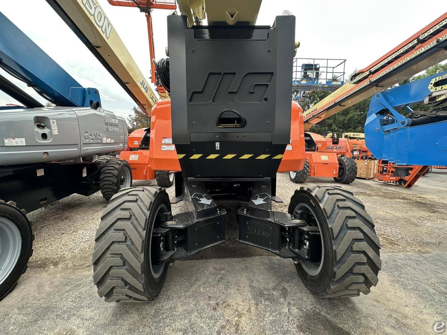 2025 JLG 1500AJP