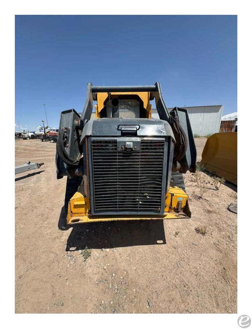 2018 John Deere 331G