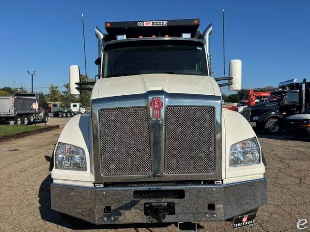 2026 Kenworth T880