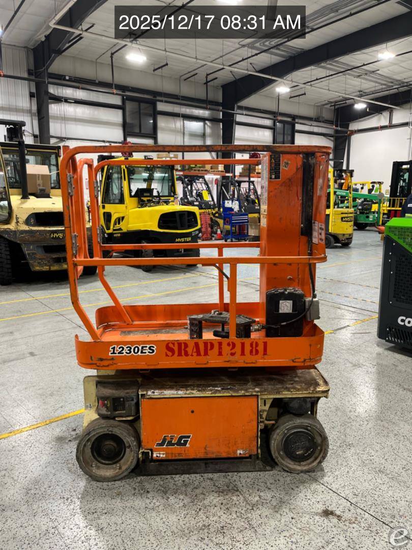 2016 JLG 1230ES
