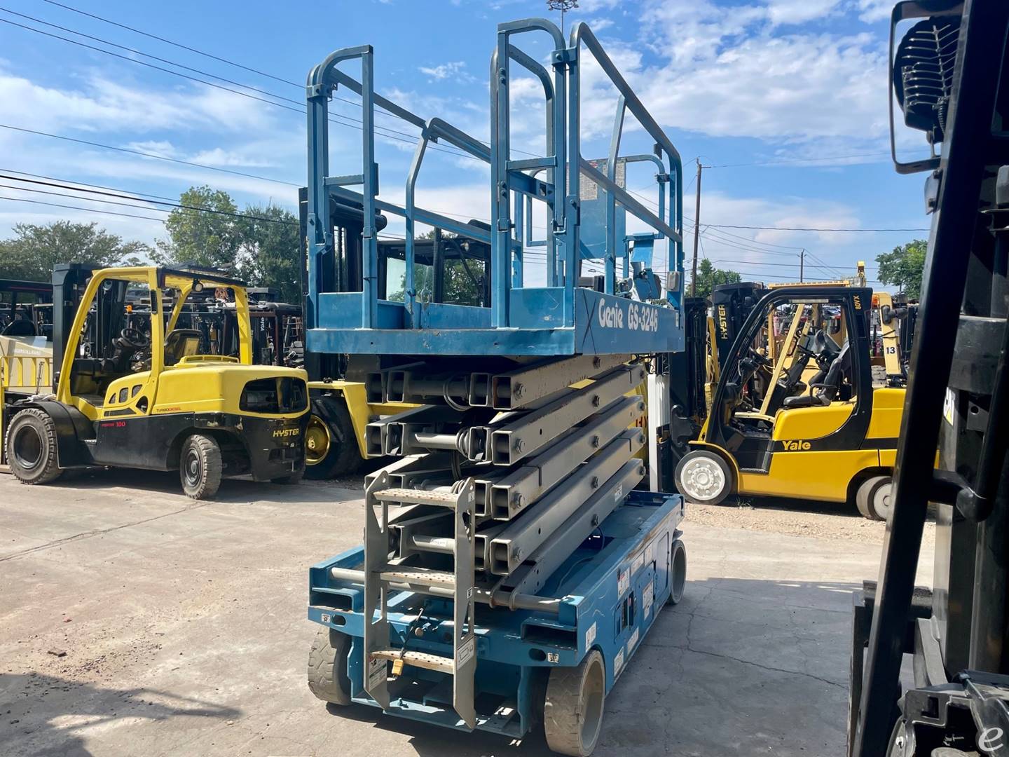 2014 Genie GS-3246