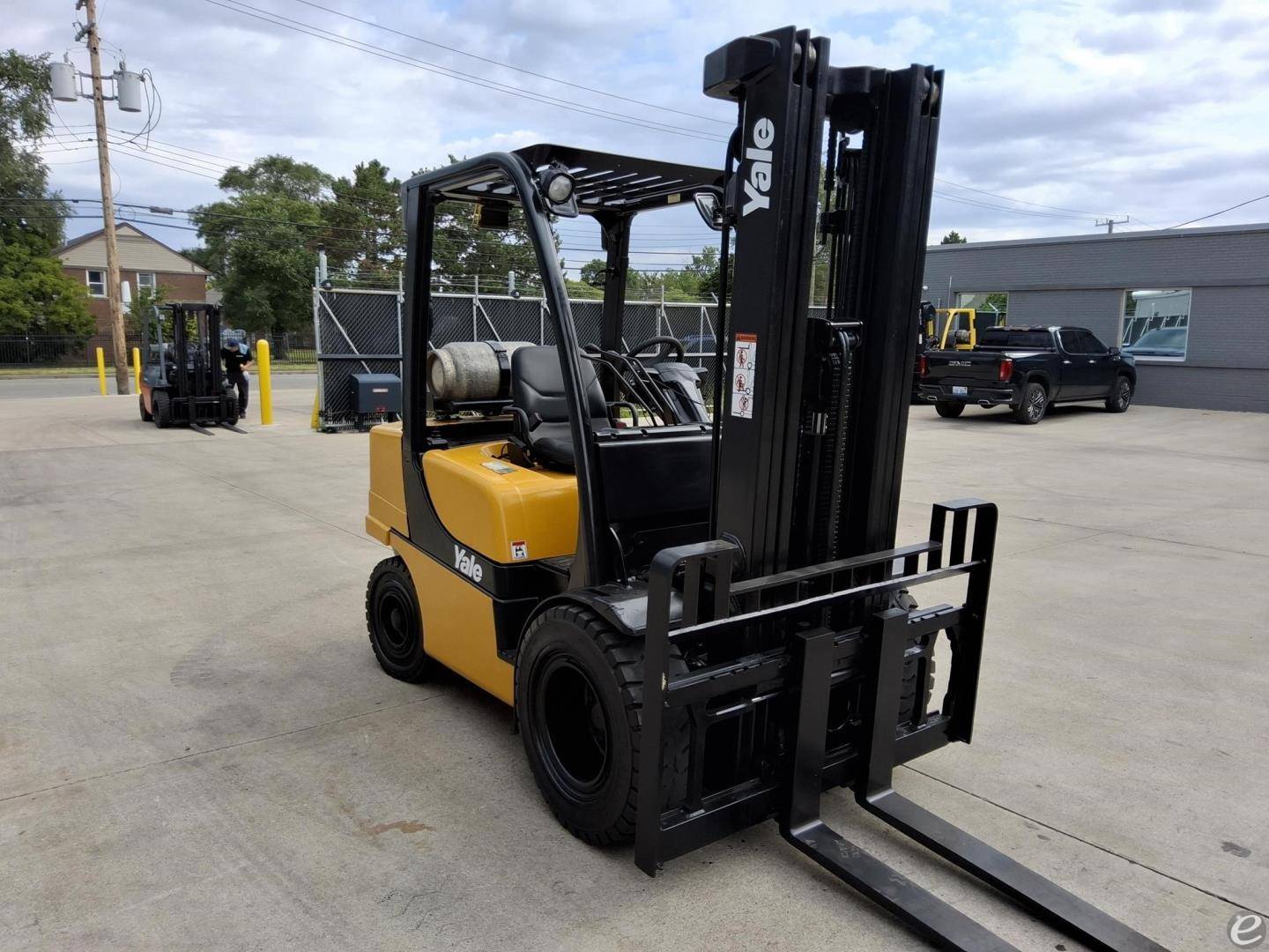 2016 Yale GLP060VX