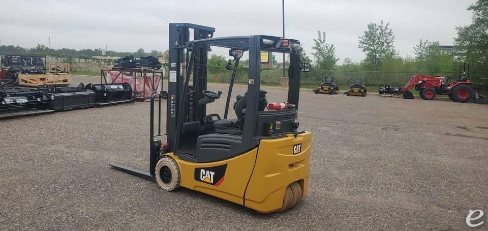 2022 Cat 2ET4000