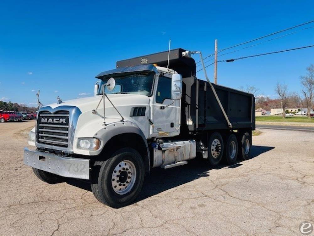 2021 Mack GRANITE 84FR