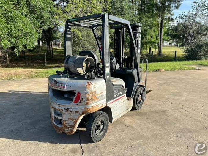 2013 Nissan                                             MP1F2A25LV LP Gas Forklift - 123Forklift