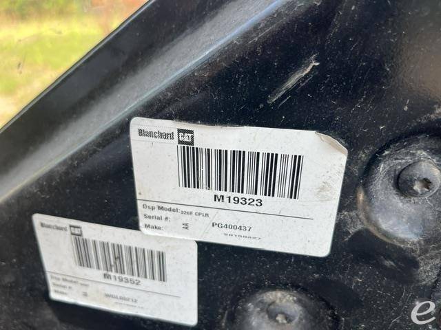 2015 Cat 326FL