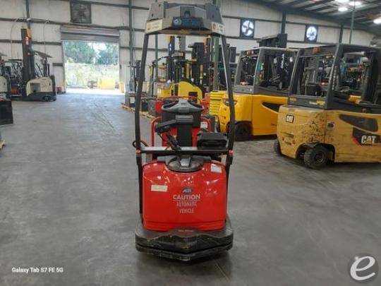 2017 Raymond 3020