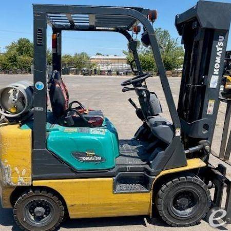 1900 Komatsu FG18HT-17 LP Gas Forklift - 123Forklift