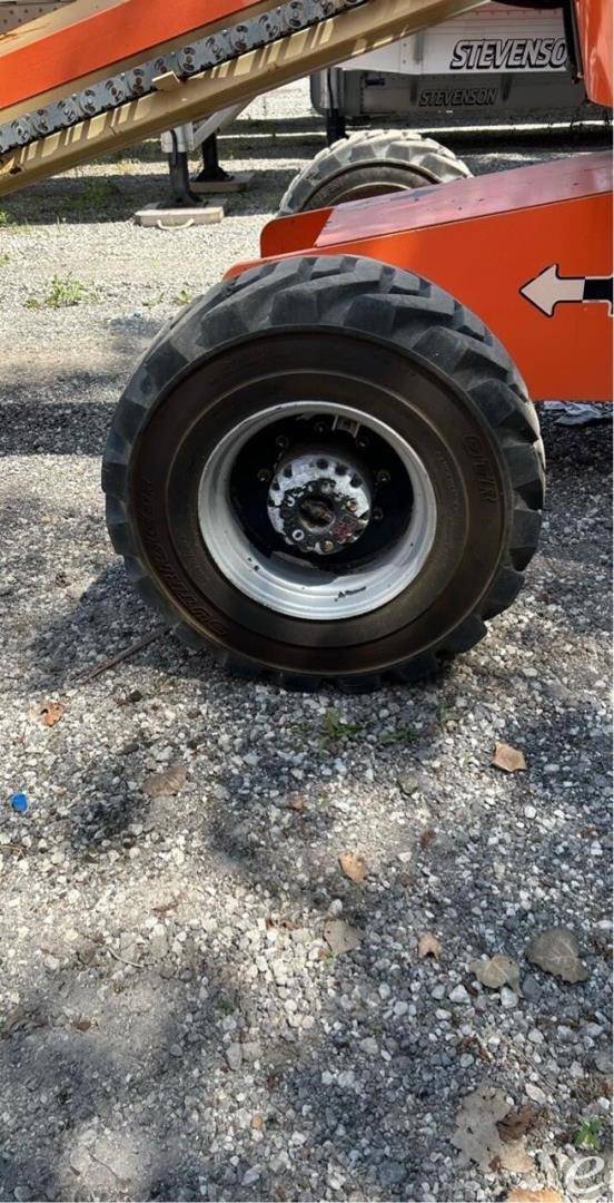 2016 JLG 400S