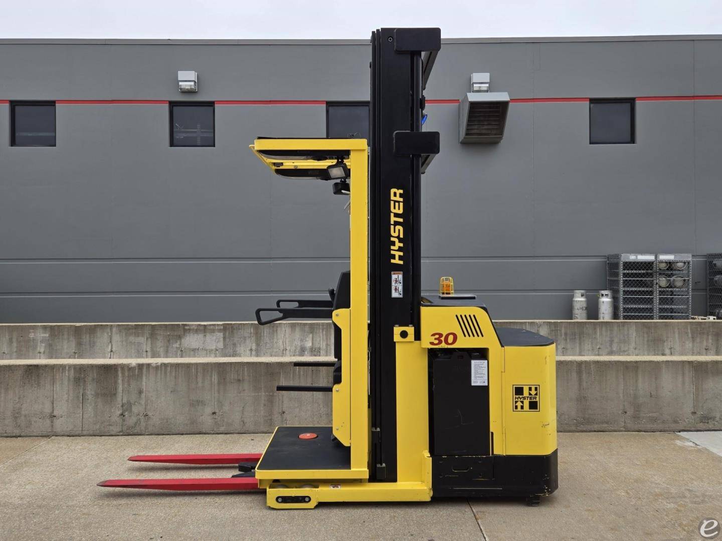 2018 Hyster R30XM3 Electric Order P...