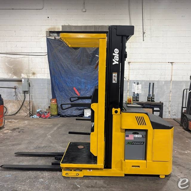 2020 Yale OSO30EF