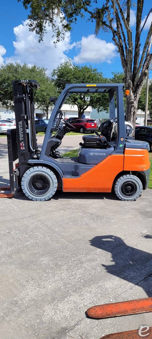2022 Toyota 50-8FGU25 LP Gas Forkli...