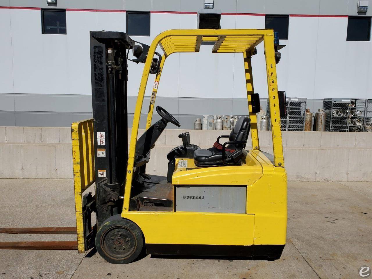 2008 Hyster J40ZT Electric Forklift...