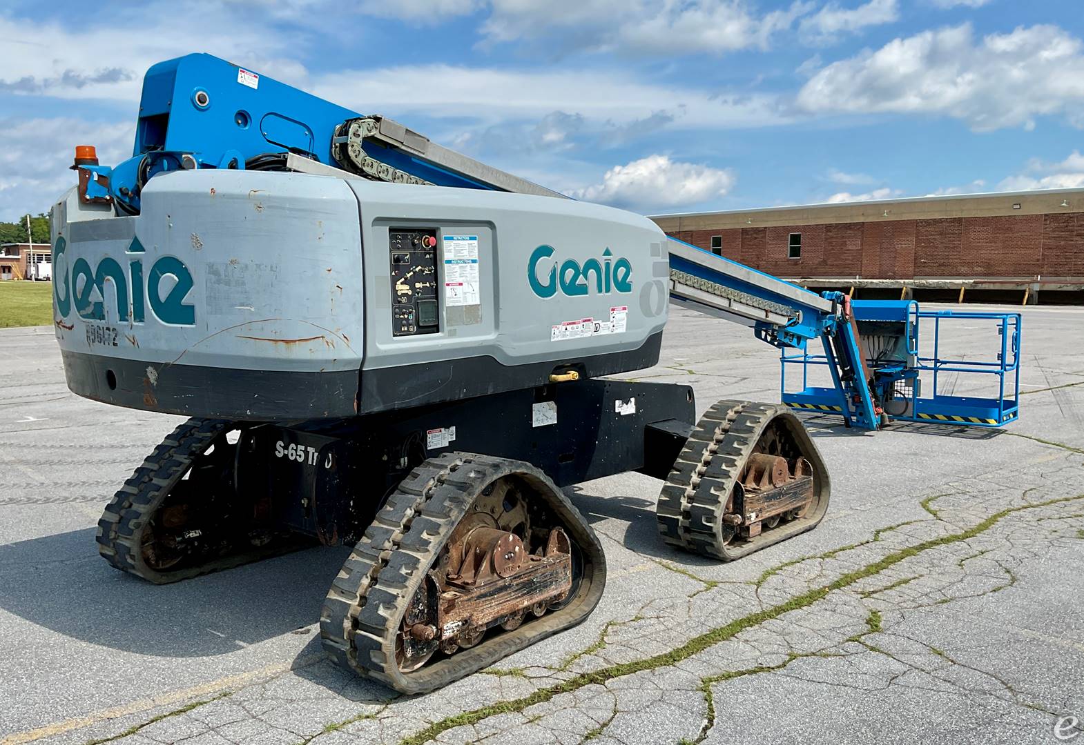 2016 Genie S65 TRAX