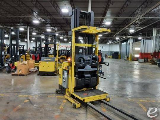 2019 Hyster R30XM3 Electric Order Picker - 123Forklift