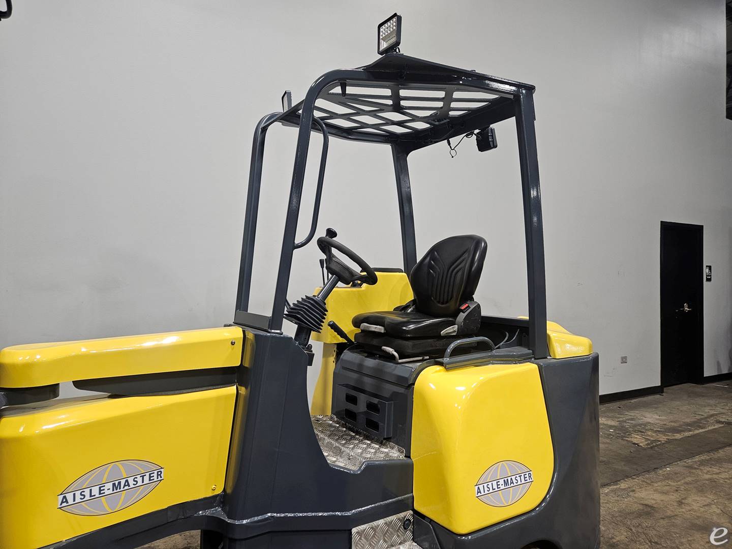 2018 Aisle-Master 44SE