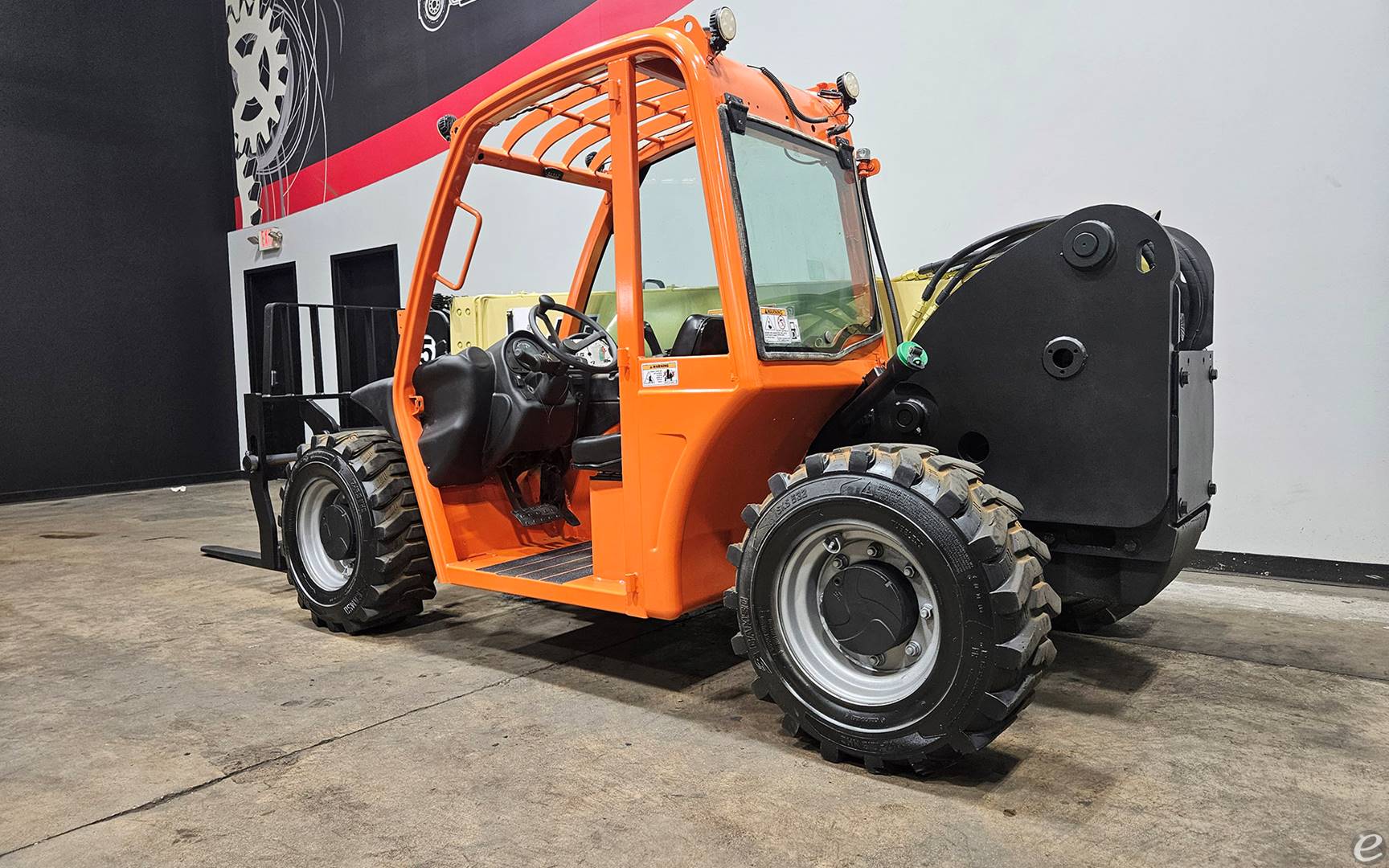 2022 JLG G5-18A