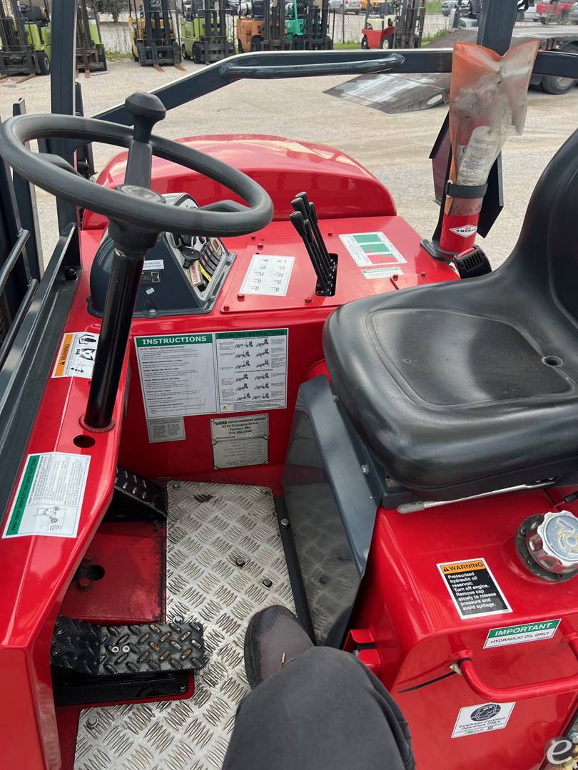 2014 Moffett M55.4 Diesel Forklift - 123Forklift