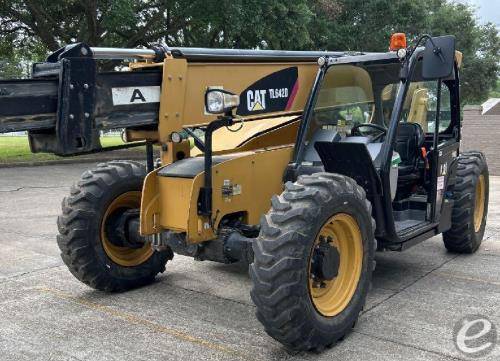 2020 Cat TL642D
