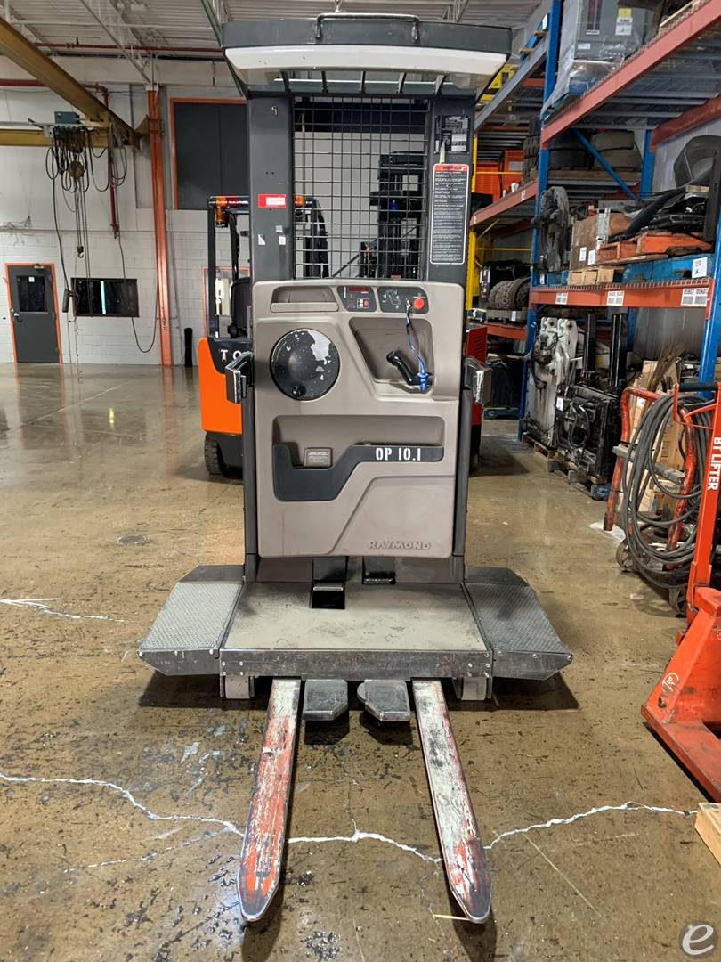  Raymond EASIOPC30TT Electric Order Picker - 123Forklift