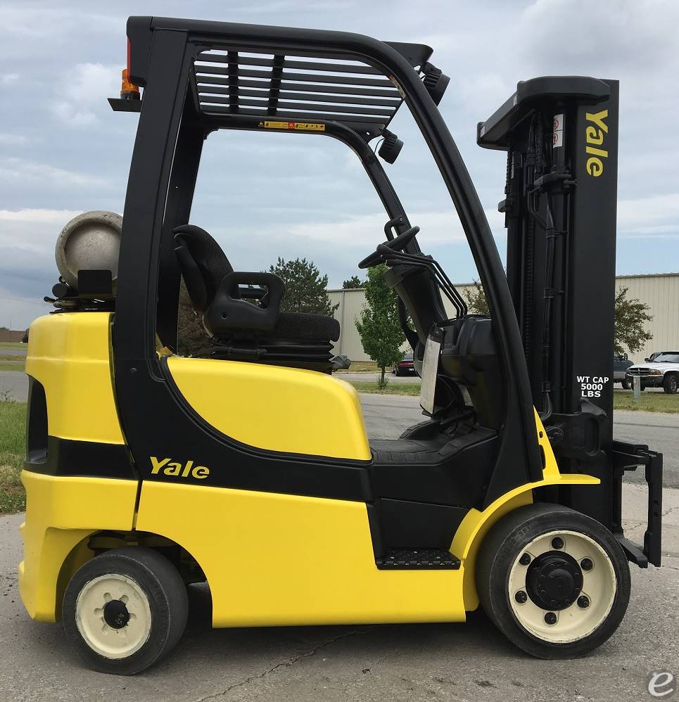 2013 Yale GLC050VXNVRE083