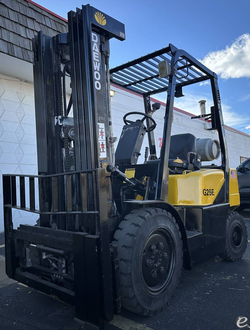 2006 Doosan G25E-3
