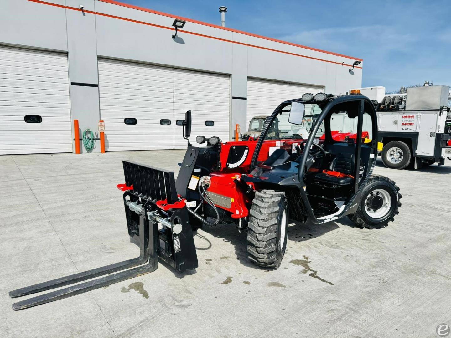 2025 Manitou MTA519