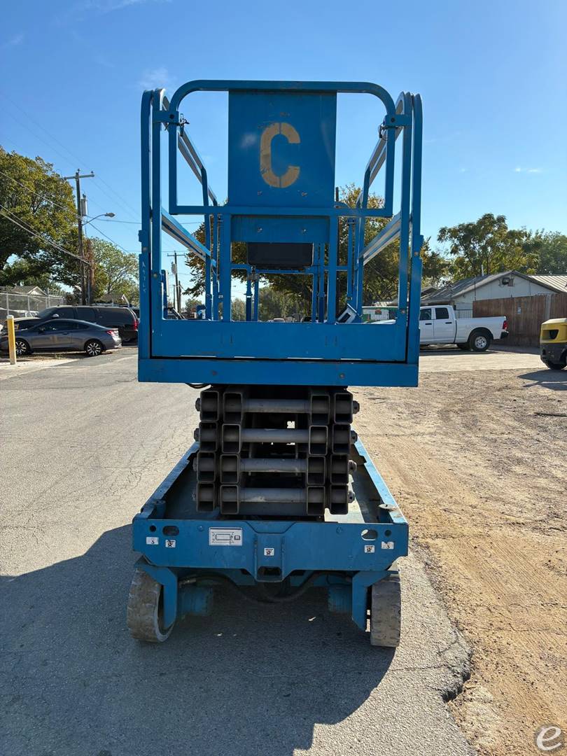 2006 Genie GS3246