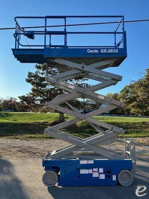 2014 Genie GS2632 Electric Scissor Lift - 123Forklift