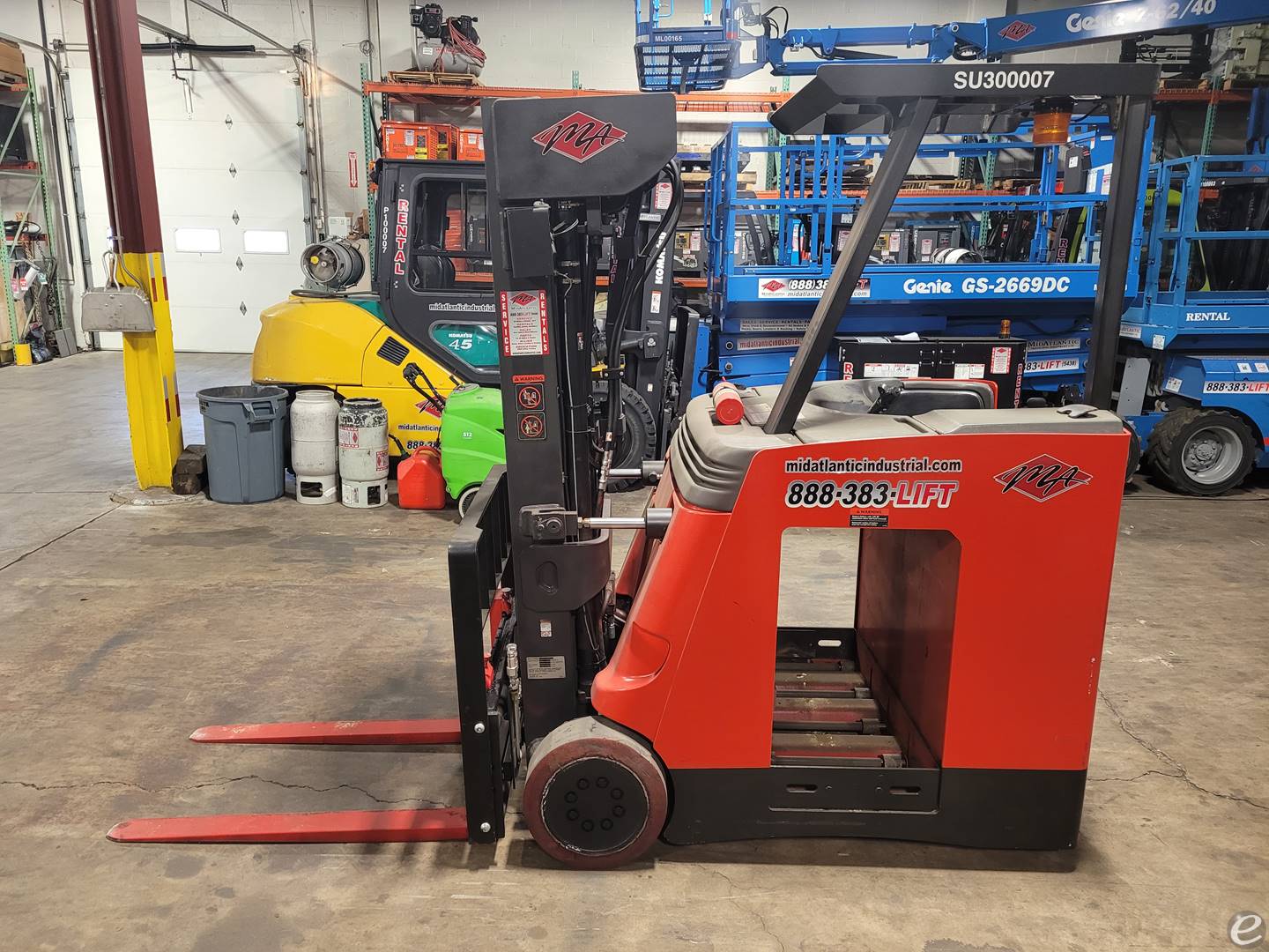 2010 Raymond 420-C35QM Electric Forklift - 123Forklift