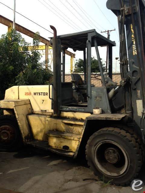 1996 Hyster H250