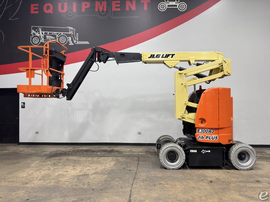 2014 JLG E300AJP