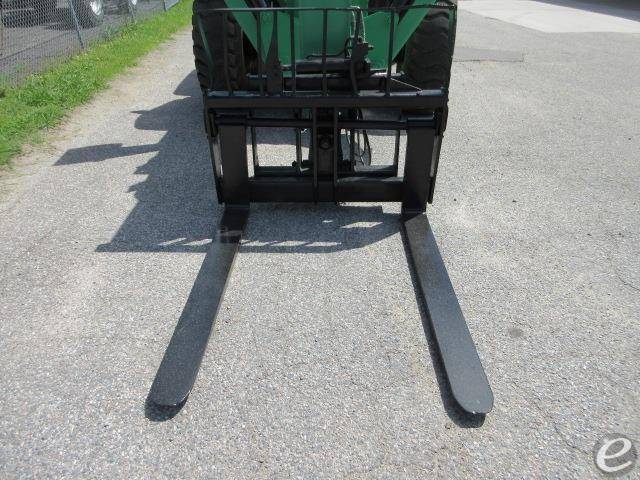 2017 JCB 510-56