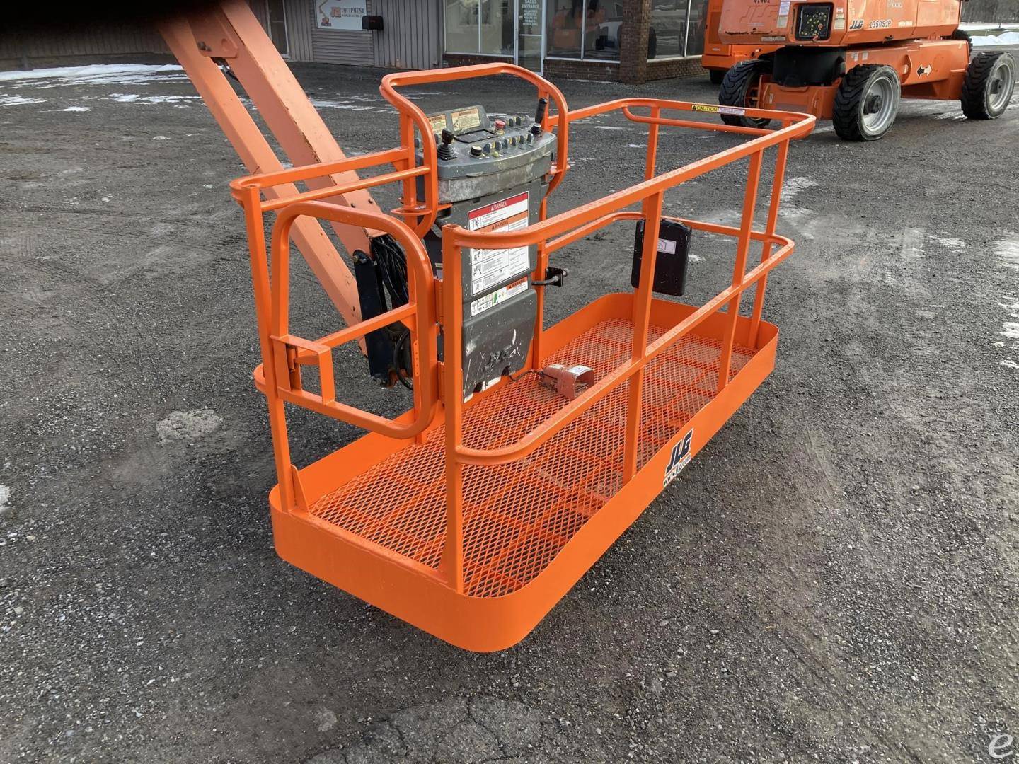 2008 JLG 1350SJP