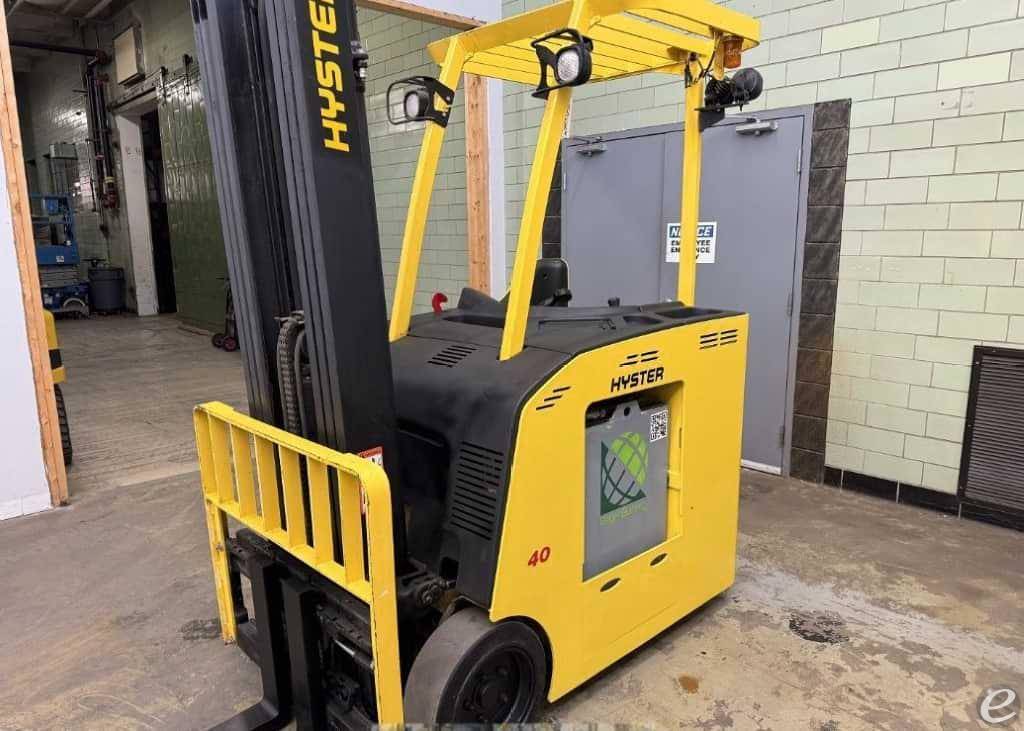 2014 Hyster E40HSD2-21 Electric Forklift - 123Forklift