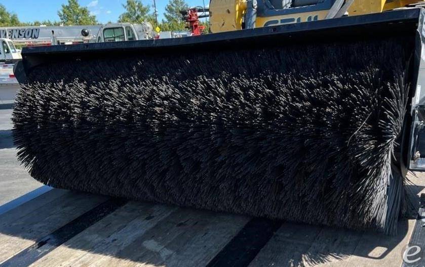 2021 Manitou ANGLE BROOM