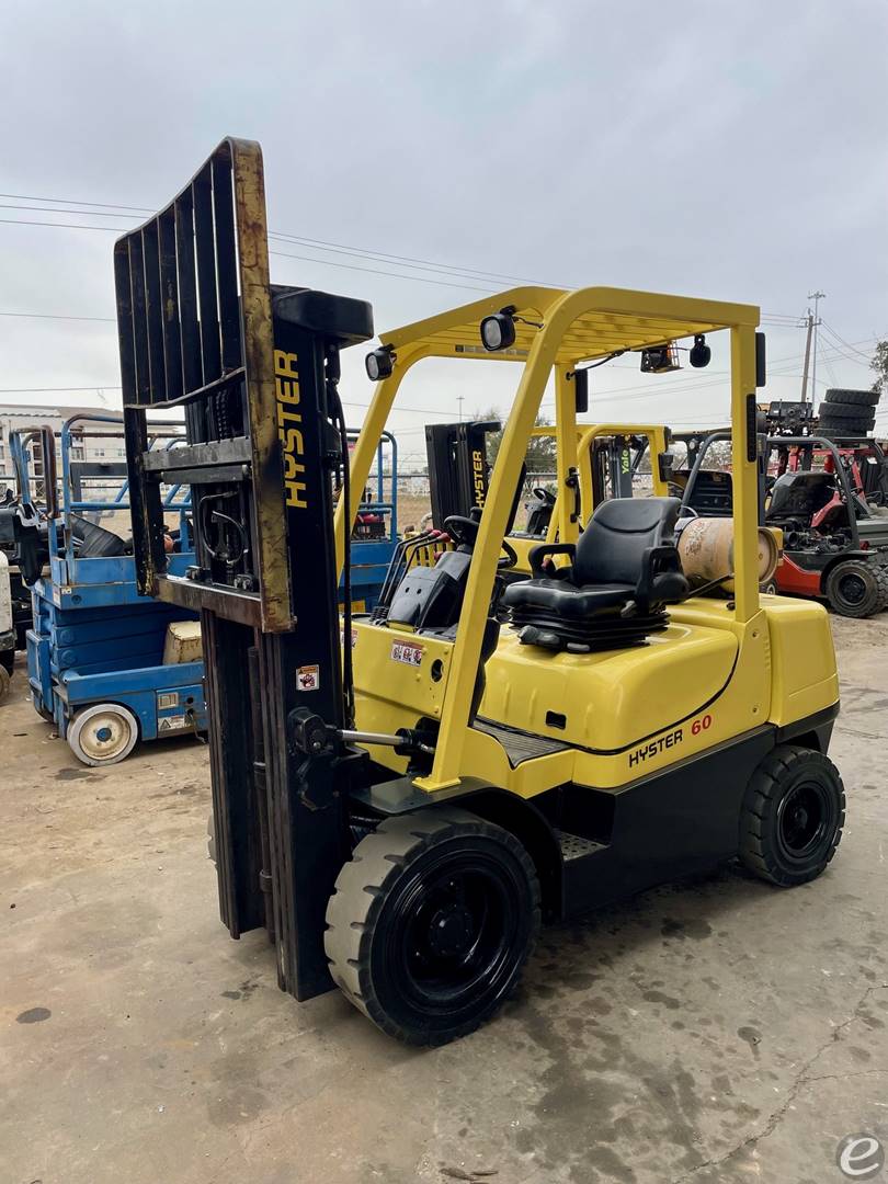 2017 Hyster H60XT LP Gas Forklift