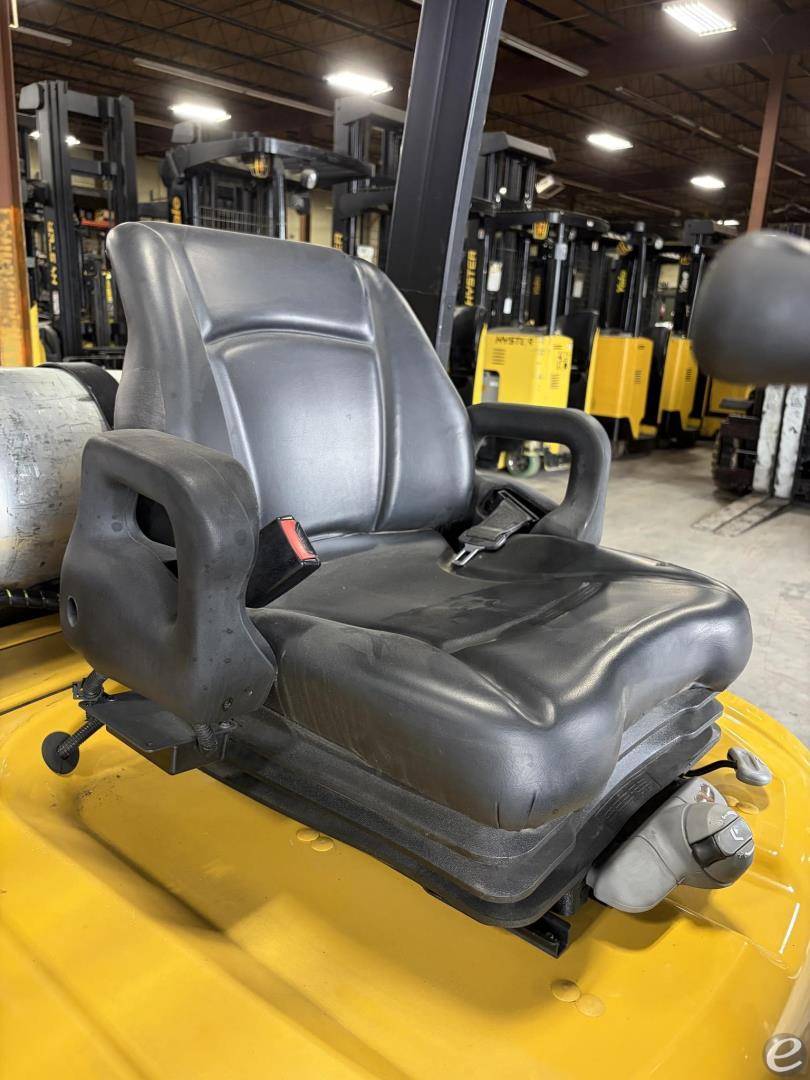 2021 Yale GLC050LX