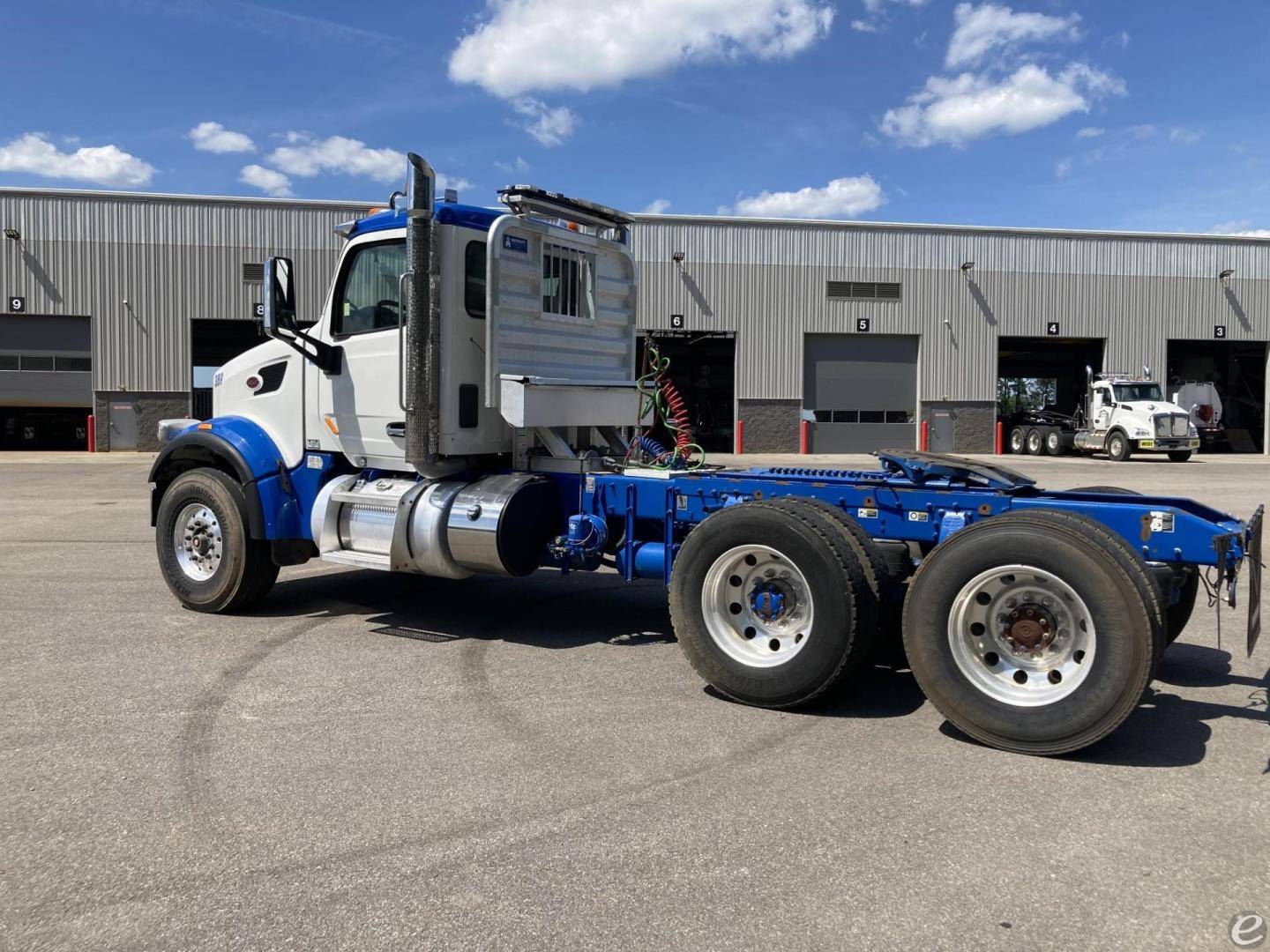 2021 Peterbilt 567