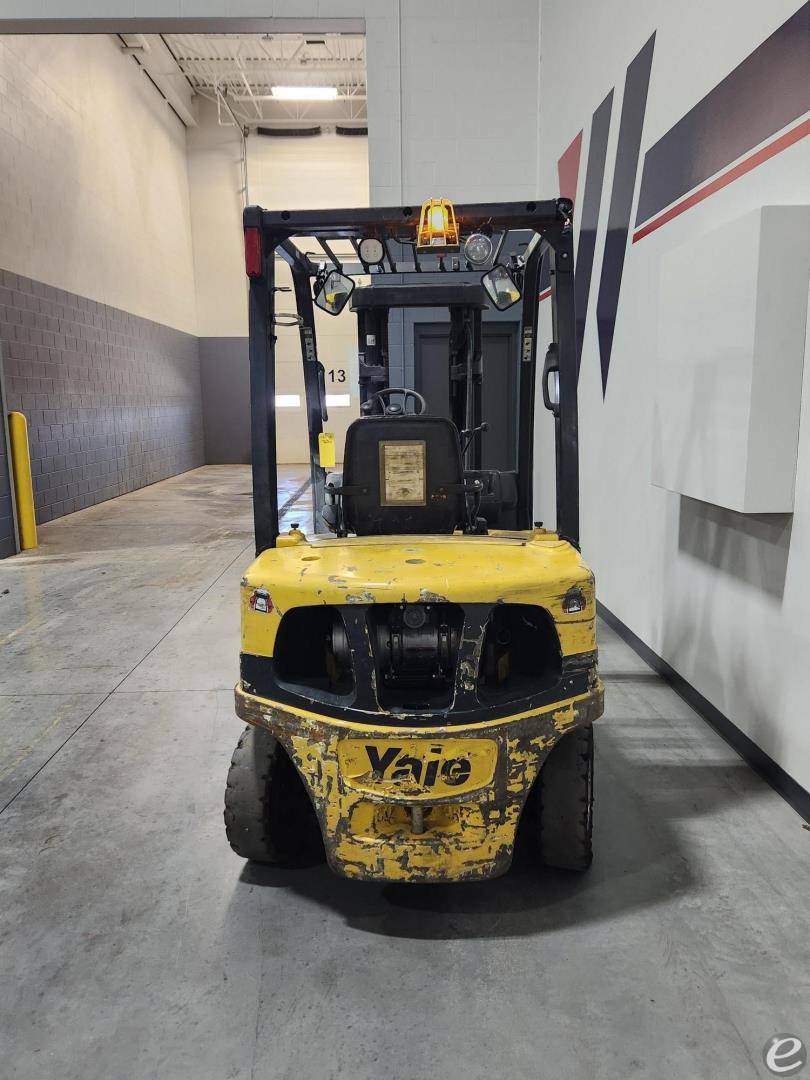 1998 Yale GDP050VX