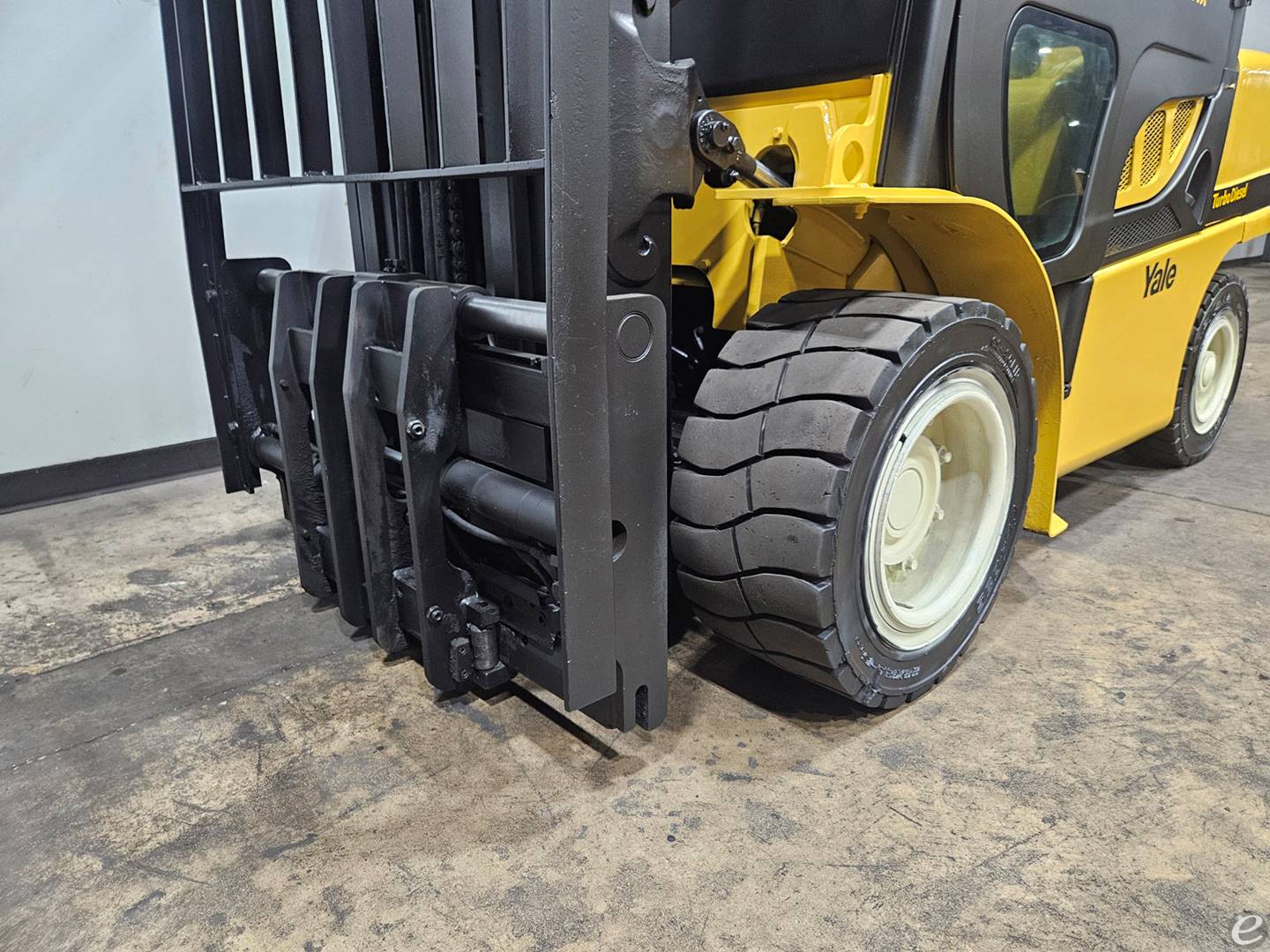 2021 Yale GDP090VX