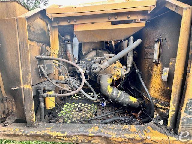 1994 John Deere 790E LC