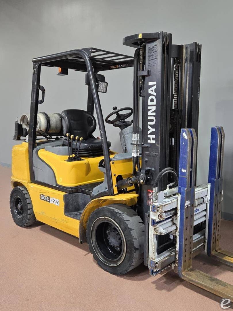 2021 Hyundai 30L-7A LP Gas Forklift - 123Forklift