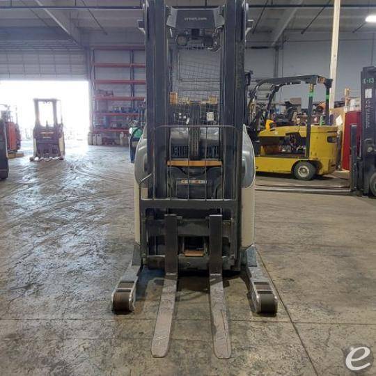2019 Crown RR5725-45