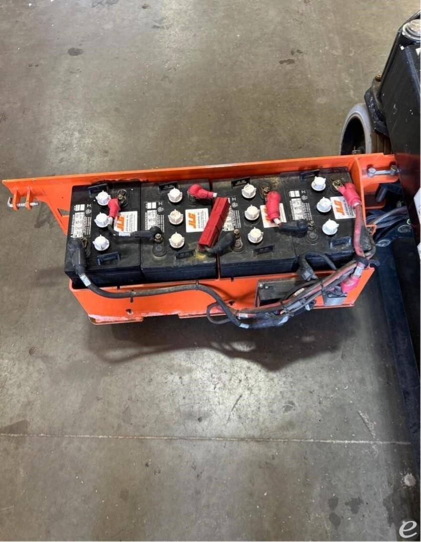 2021 JLG R1932i