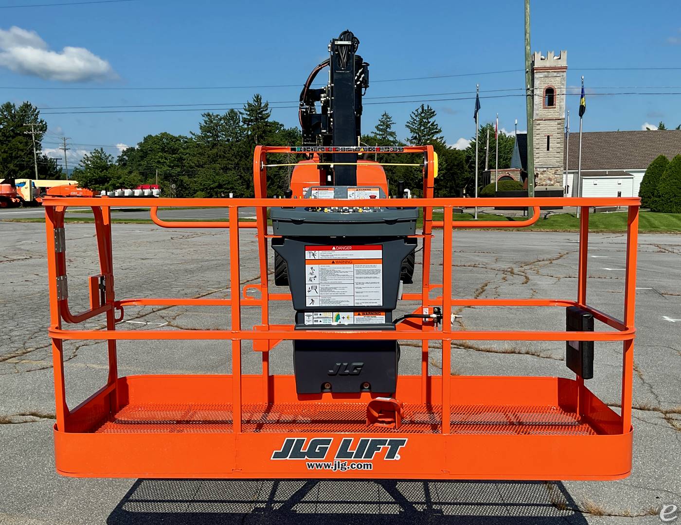 2017 JLG 1350SJP