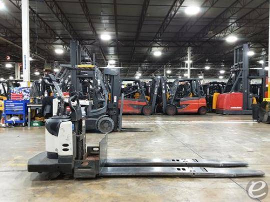 2012 Crown PE4500-80 Electric Forkl...