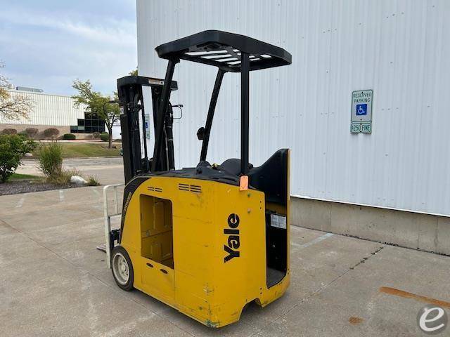 2022 Yale ESC035AD