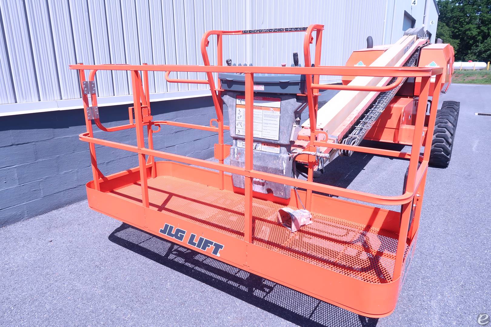 2014 JLG 600S