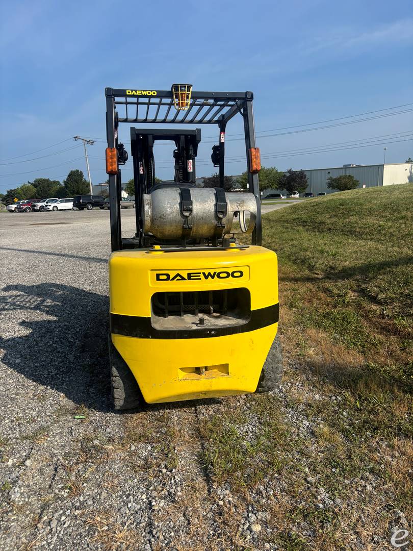 2002 Daewoo G30P-3